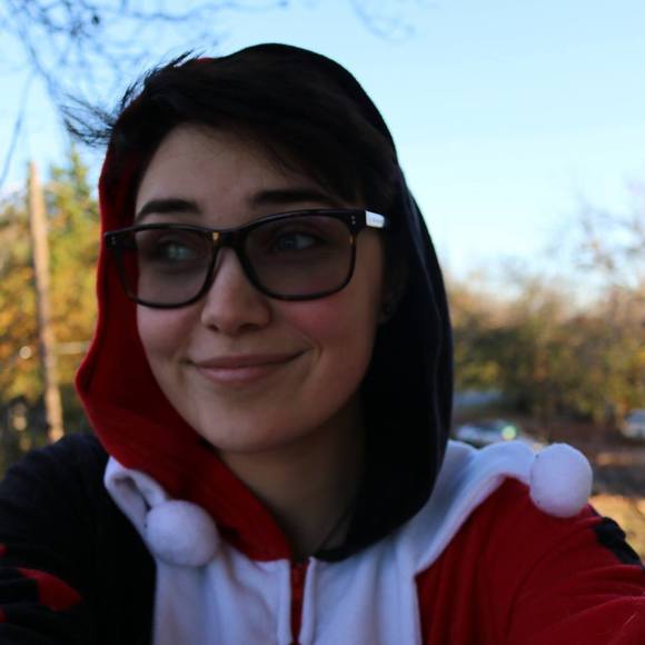 Meet your Posher, Alex - Picture 1 of 1